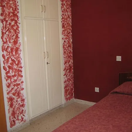 بيت للعطل Maisonette Yacht Club *
